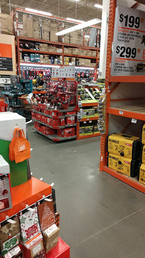 Home Improvement Store «The Home Depot», reviews and photos, 5800 Cedar Lake Rd, St Louis Park, MN 55416, USA