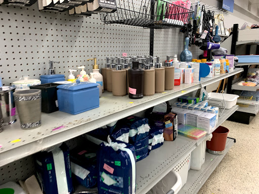 Store «Goodwill Denver - S. Denver», reviews and photos, 6435 E Hampden Ave, Denver, CO 80231, USA