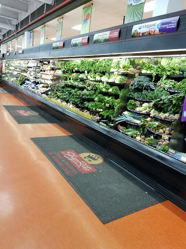 Grocery Store «ShopRite of Veterans Rd», reviews and photos, 3010 Veterans Rd W, Staten Island, NY 10309, USA