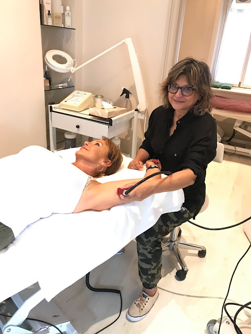 عيادة الوجه والجسم - The Face and Body Clinic