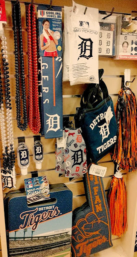 Sportswear Store «Rally House Rochester Hills», reviews and photos, 2861 S Rochester Rd, Rochester Hills, MI 48307, USA