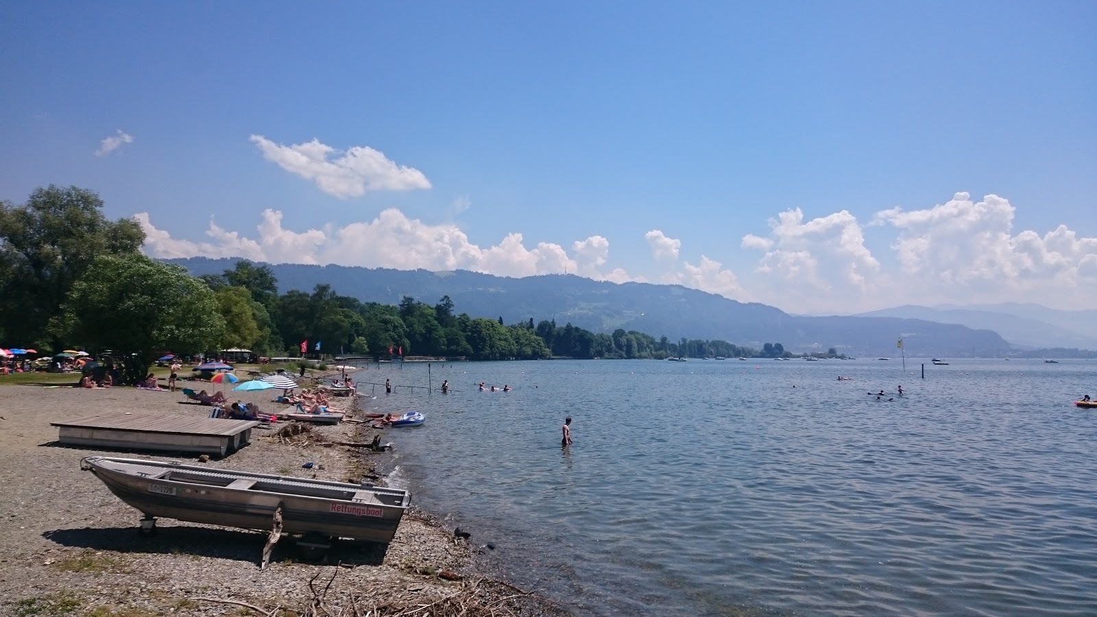 Fotografie cu Strandbad Eichwald cu nivelul de curățenie înalt
