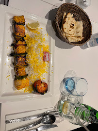Kebab du Restaurant de spécialités perses Guylas | Cuisine traditionnelle persane iranienne à Paris - n°4