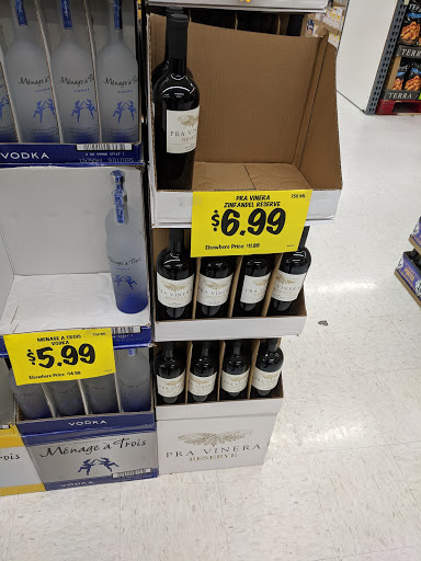 Grocery Store «Grocery Outlet Bargain Market», reviews and photos, 1320 Railroad Ave, Livermore, CA 94550, USA