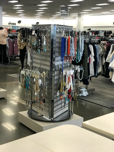 Department Store «Nordstrom Rack Sunvalley Shopping Center», reviews and photos, 703 Contra Costa Blvd, Pleasant Hill, CA 94523, USA