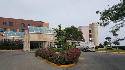 Menorah Center for Rehabilitation and Nursing Care image 1