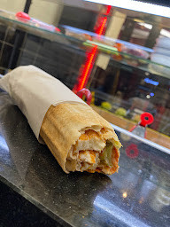 Photo n°11 de RANNOUCH EXPRESS - MEILLEUR LIBANAIS A PARIS 18E à Paris ()