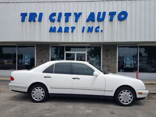 Used Car Dealer «TRI City Auto Mart», reviews and photos, 617 E New Cir Rd, Lexington, KY 40505, USA