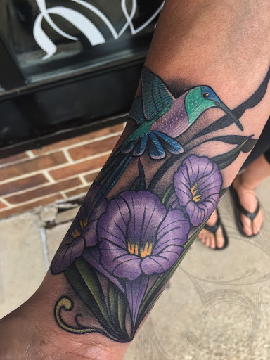 Tattoo Shop «5 Point Studios», reviews and photos, 1800 NW 86th St, Clive, IA 50325, USA