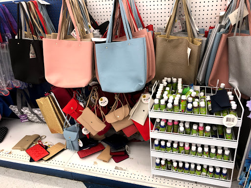 Discount Store «99 Cents Only Stores», reviews and photos, 15345 Whittier Blvd, Whittier, CA 90603, USA