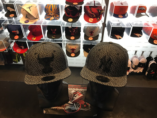 Shoe Store «Sole Street Shoes», reviews and photos, 716 16th St # 1, Denver, CO 80202, USA