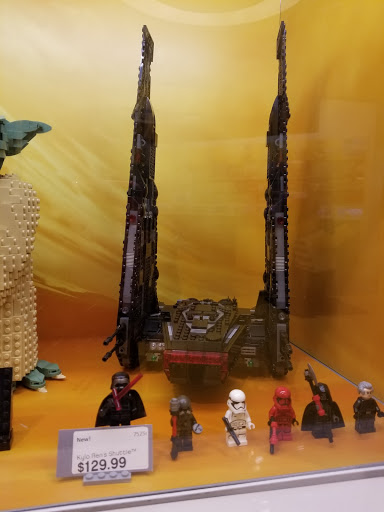 Toy Store «The LEGO Store», reviews and photos, 26300 Cedar Rd, Beachwood, OH 44122, USA