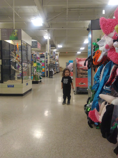 Pet Supply Store «PetSmart», reviews and photos, 1196 W Olive Ave, Merced, CA 95348, USA