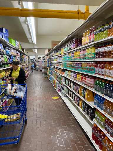 Supermarket «Western Beef Supermarket», reviews and photos, 44-44 College Point Blvd, Flushing, NY 11355, USA