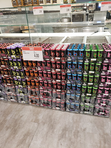 Shopping Mall «Feather Down Shopping Center», reviews and photos, 1258 Stabler Ln, Yuba City, CA 95993, USA