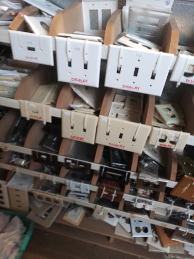 Thrift Store «Richmond Metropolitan Habitat For Humanity ReStore», reviews and photos