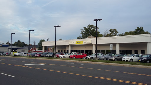 Used Car Dealer «Hertz Car Sales Leesburg», reviews and photos, 211 Catoctin Cir SE, Leesburg, VA 20175, USA