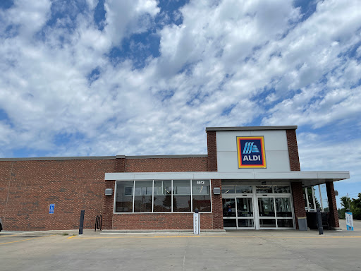 Supermarket «ALDI», reviews and photos, 5512 SE 14th St, Des Moines, IA 50320, USA