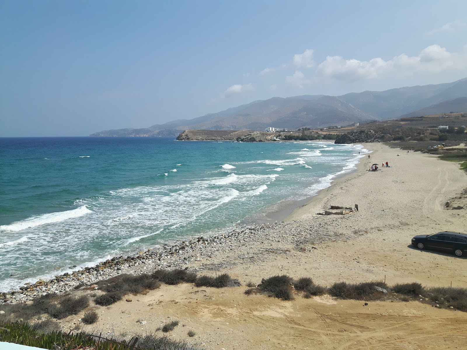 Photo of Amitis beach and the settlement