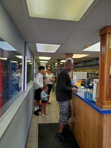 Car Wash «Two Minit Car Wash», reviews and photos, 1830 Piedmont Ave NE, Atlanta, GA 30324, USA