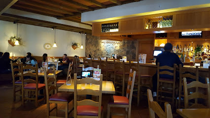 Olive Garden Italian Restaurant - 6000 Sepulveda Blvd #1220, Culver City, CA 90230