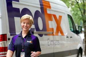 FedEx Express Poland image