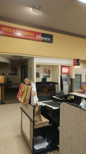 Grocery Store «Vons», reviews and photos, 5610 Lake Isabella Blvd, Lake Isabella, CA 93240, USA