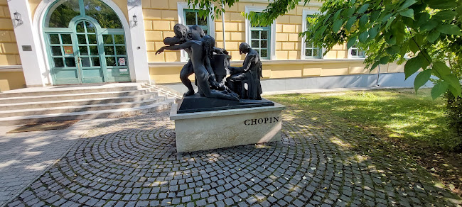 Frédéric Chopin Zeneiskola - Gödöllő