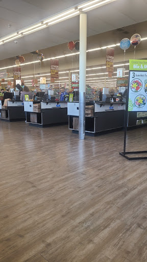 Supermarket «Save Mart Supermarkets», reviews and photos, 105 W Hanford Armona Rd, Lemoore, CA 93245, USA