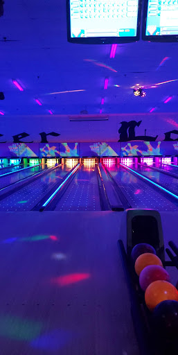 Bowling Alley «Lancer Lanes», reviews and photos, 3203 6th St SW, Cedar Rapids, IA 52404, USA