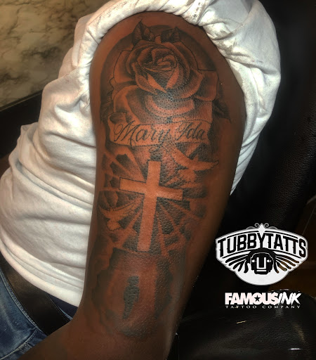 Explore luna name tattoo ideas, creative tattoo ideas in Hammond, available at Famous Ink, Inc.