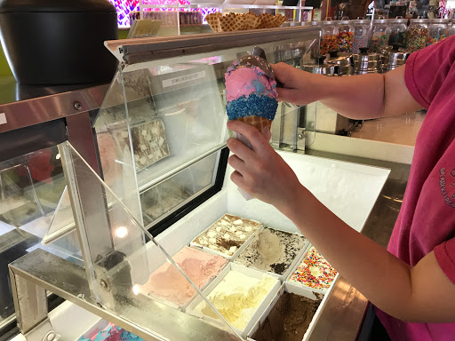 Ice Cream Shop «Neighbors Ice Cream Parlor», reviews and photos, 5980 Spruce Creek Rd, Port Orange, FL 32127, USA