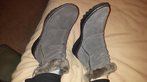 Shoe Store «DSW Designer Shoe Warehouse», reviews and photos, 3704 W Dublin Granville Rd, Columbus, OH 43235, USA