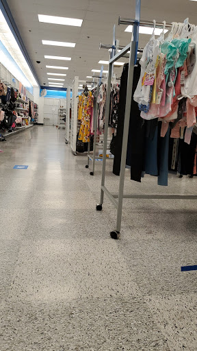 Clothing Store «Ross Dress for Less», reviews and photos, 2745 E Bidwell St, Folsom, CA 95630, USA