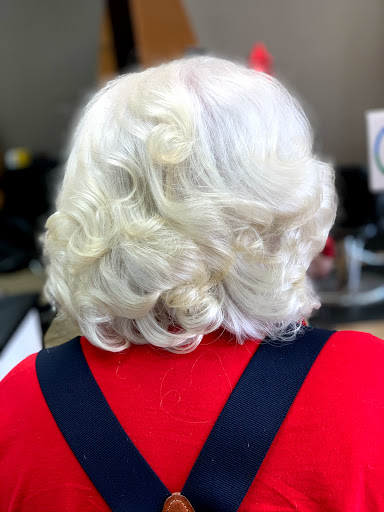 Hair Salon «Fantastic Sams Cut & Color», reviews and photos, 14414 US-87, La Vernia, TX 78121, USA