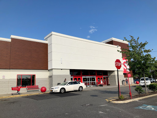 Department Store «Target», reviews and photos, 100 Willow St, Farmingdale, NY 11735, USA