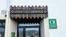 Ibernalo Landetxe: Casa Rural y Restaurante en Santikurutze Kanpezu
