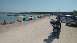 Foto av Caska beach med rymlig bukt