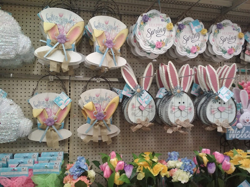 Discount Store «Big Lots», reviews and photos, 1260 N Lake Ave, Pasadena, CA 91104, USA