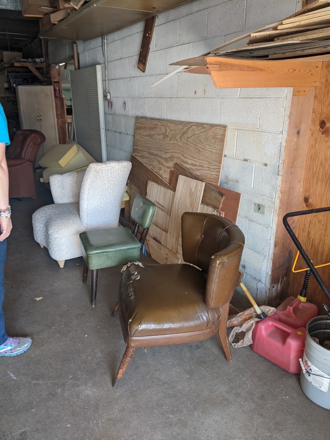 Ralston Upholstery Inc