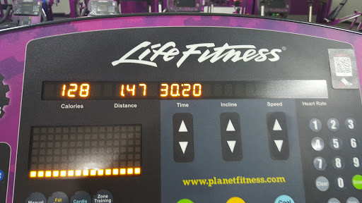 Gym «Planet Fitness», reviews and photos, 954 N Lake St, Aurora, IL 60506, USA