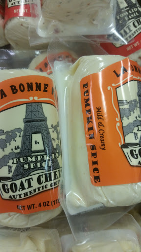 Wine Store «The Wine & Cheese Place», reviews and photos, 14748 Clayton Rd, Ballwin, MO 63011, USA