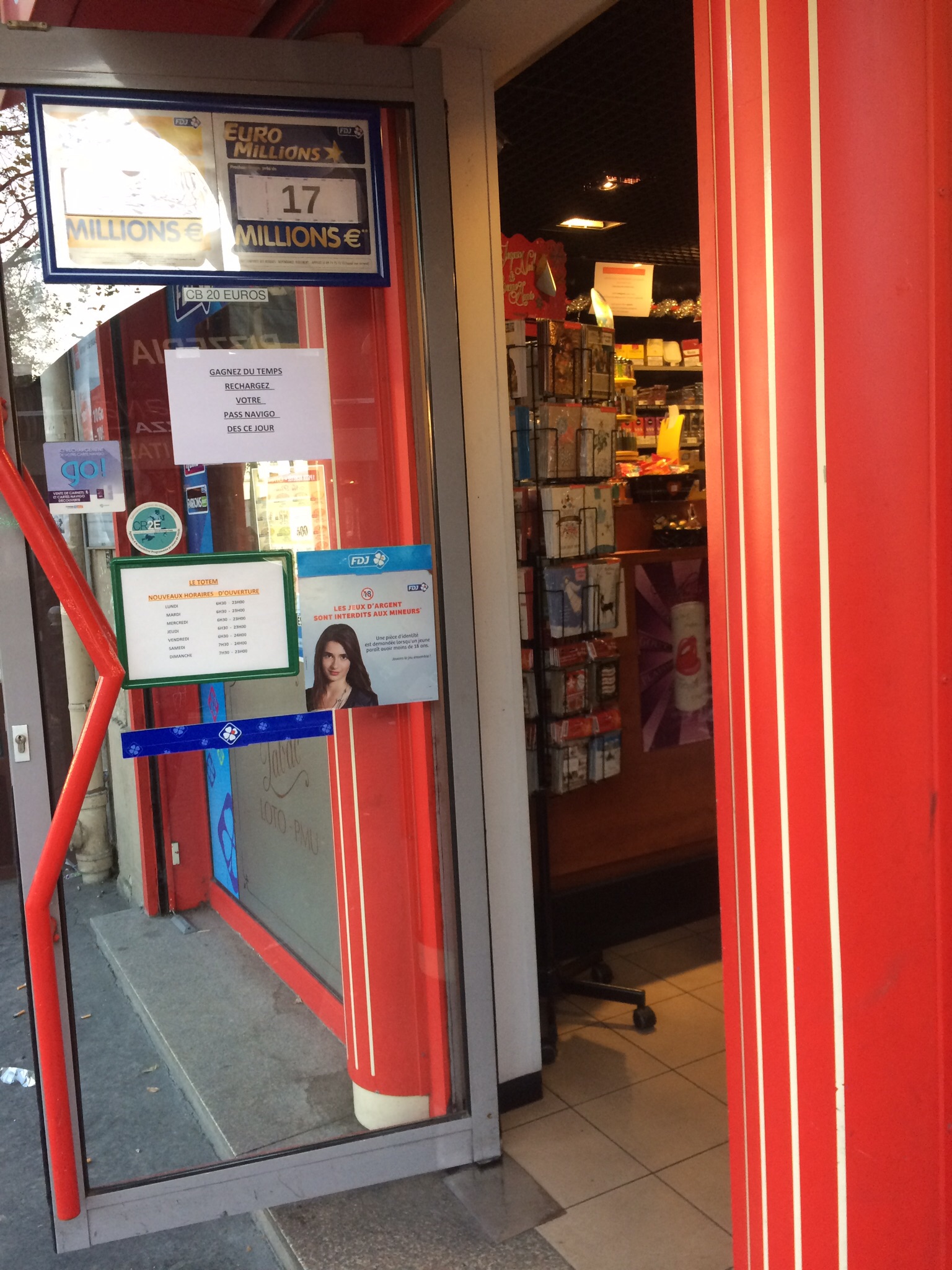 Photo n° 2 de l'avis de Trouble..r fait le 06/12/2016 à 11:07