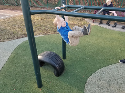 Park «Hot Dog Park», reviews and photos, 319 Lehigh Ave, Roselle Park, NJ 07204, USA