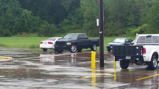 Oil Change Service «Valvoline Express Care», reviews and photos, 203 US-175 Frontage Rd, Seagoville, TX 75159, USA