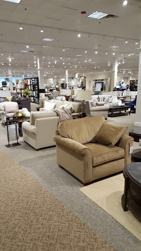 Furniture Store «Havertys Furniture», reviews and photos, 610 Haywood Rd, Greenville, SC 29607, USA