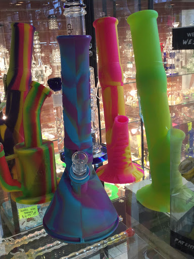 Cigar Shop «West Side Smoke Shop», reviews and photos, 712 Bridge St NW, Grand Rapids, MI 49504, USA