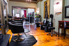 SALON HALO River Market Columbus Park Hair extensions