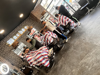 Big Barber à Montreuil