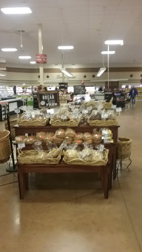 Grocery Store «Kroger», reviews and photos, 3588 Gender Rd, Canal Winchester, OH 43110, USA